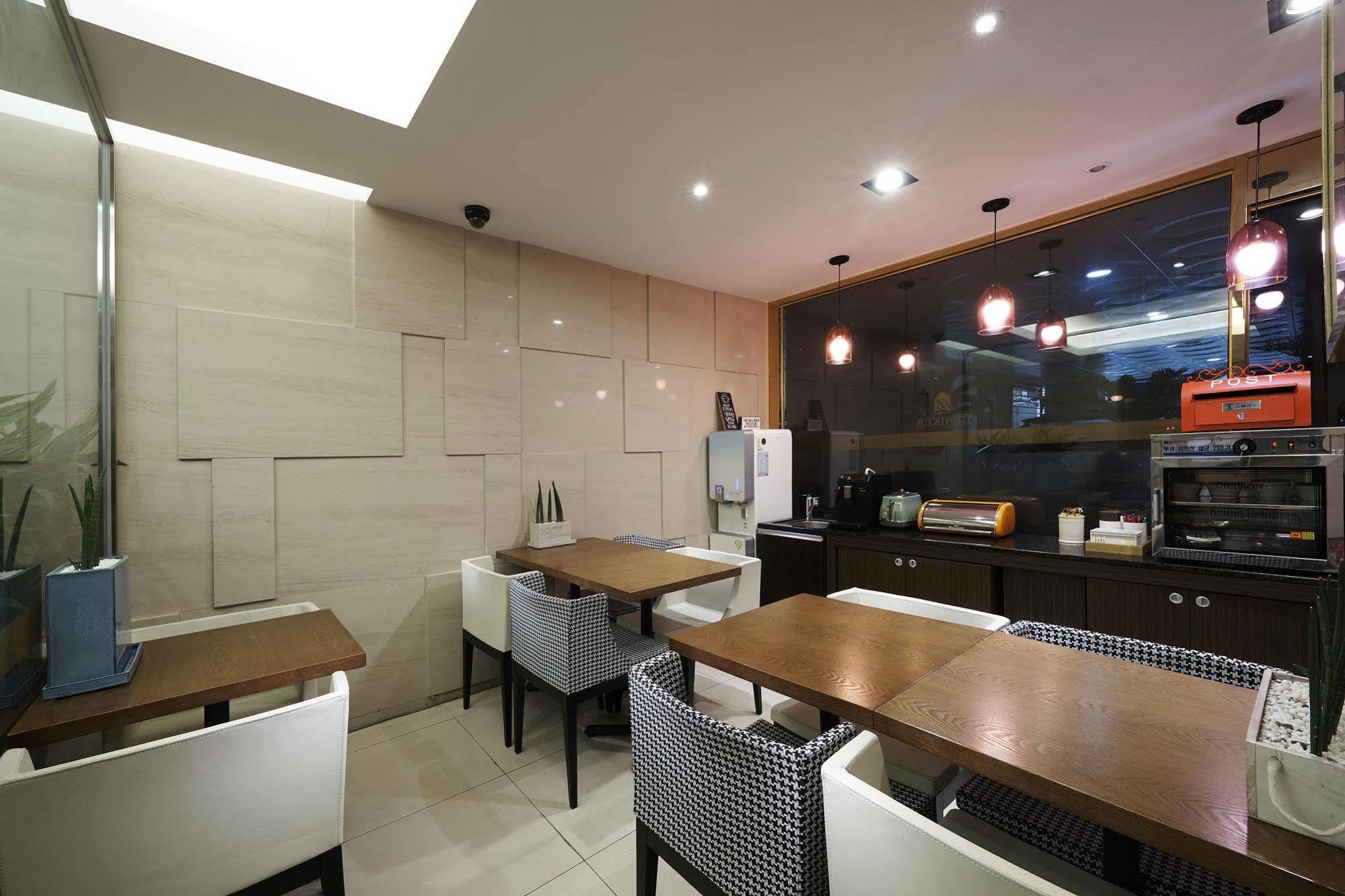 Noblesse, Yeoksam Hotel
